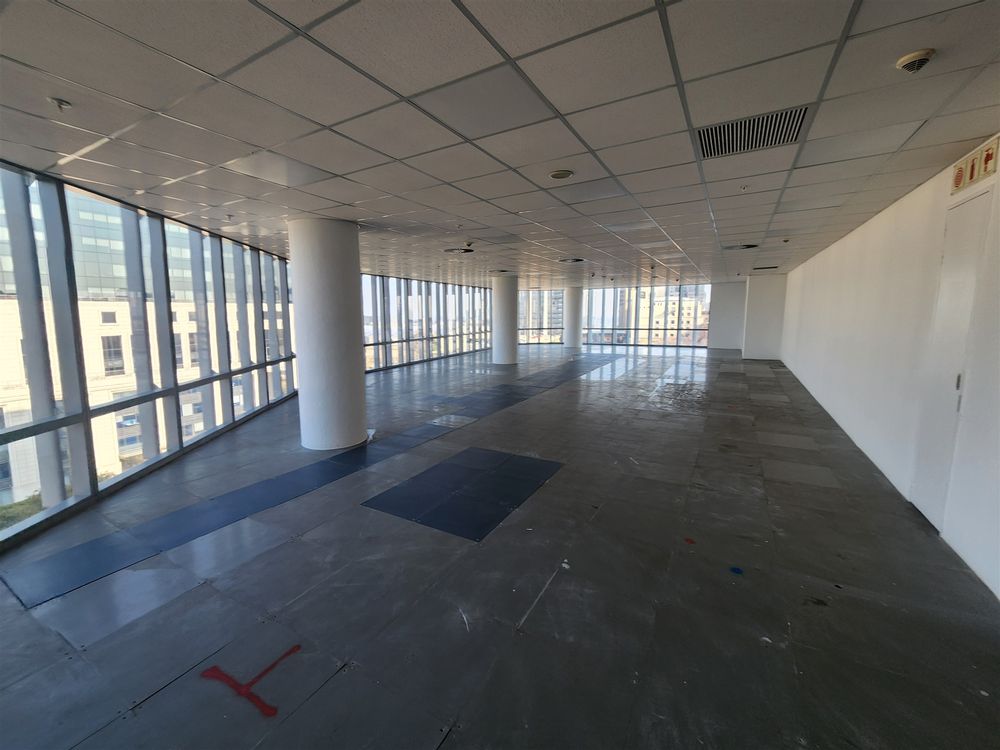 102 Rivonia Rd-Sandton- 6th fl 461.06m² (5
