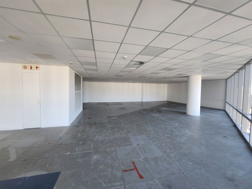 102 Rivonia Rd-Sandton- 6th fl 461.06m² (8