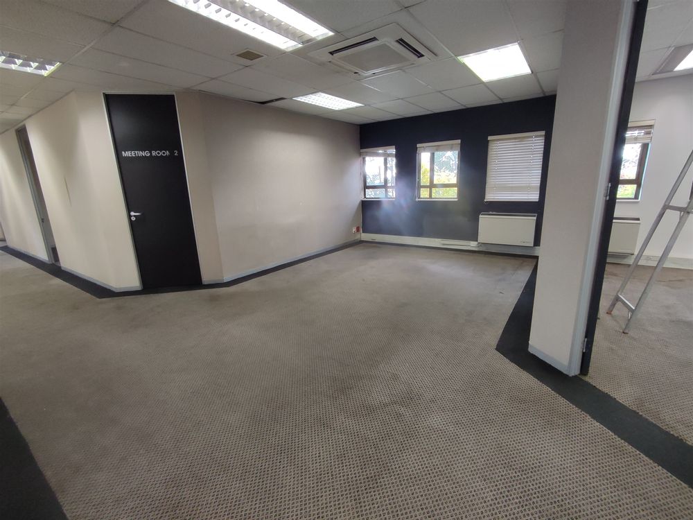 HydeParkLane-Oxford-1stfl 639.38m² (8