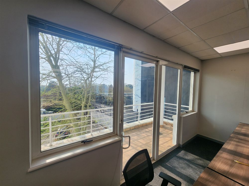 150 Rivonia Road - Sandton - Bldg 4 1st fl 200m² (9