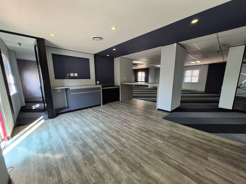 383m²_office_to_let_1st fl-57 _6th_ Rd_Hyde_Park (5