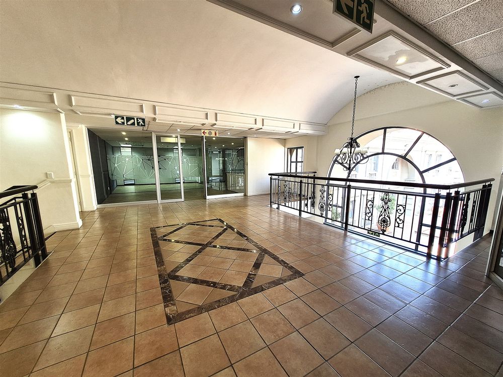 383m²_office_to_let_1st fl-57 _6th_ Rd_Hyde_Park (2