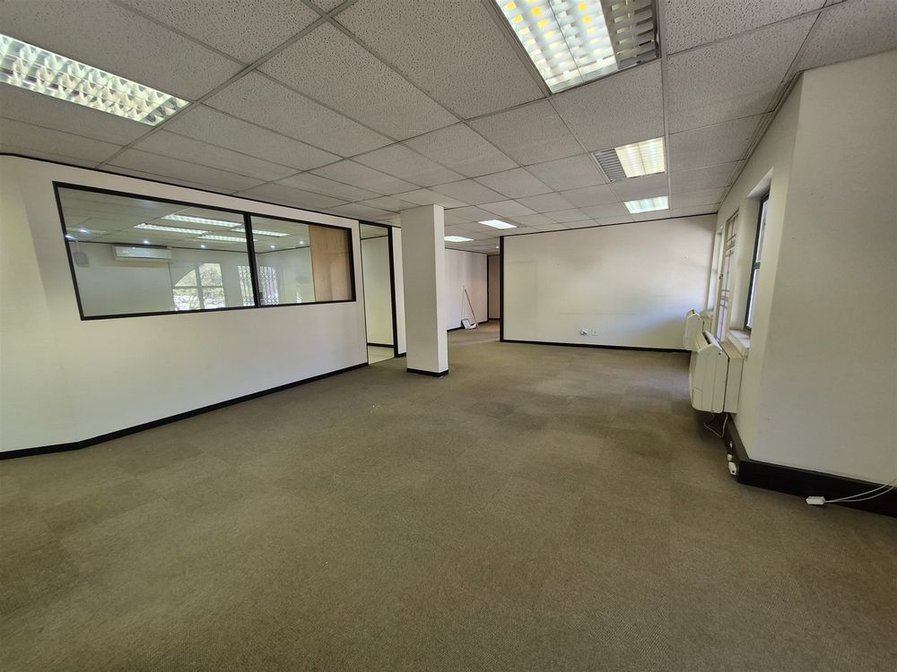 242m²_offices_to_let_1st_Fl_ _Eastwood_67_6th_ Rd_ Hyde_Park  (4