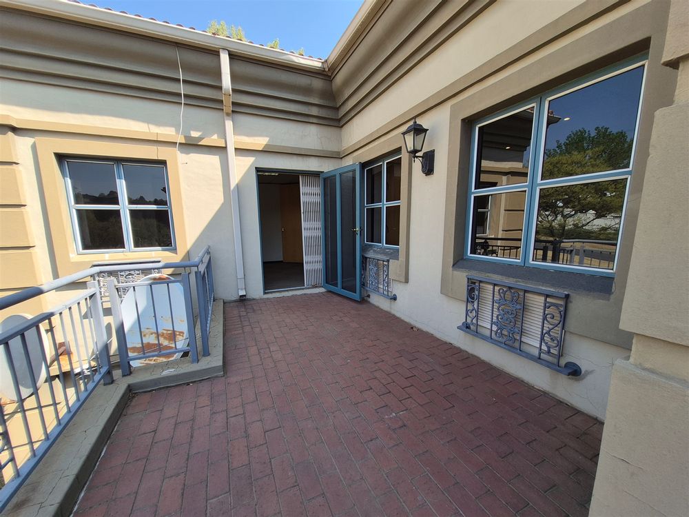 242m²_offices_to_let_1st_Fl_ _Eastwood_67_6th_ Rd_ Hyde_Park  (9