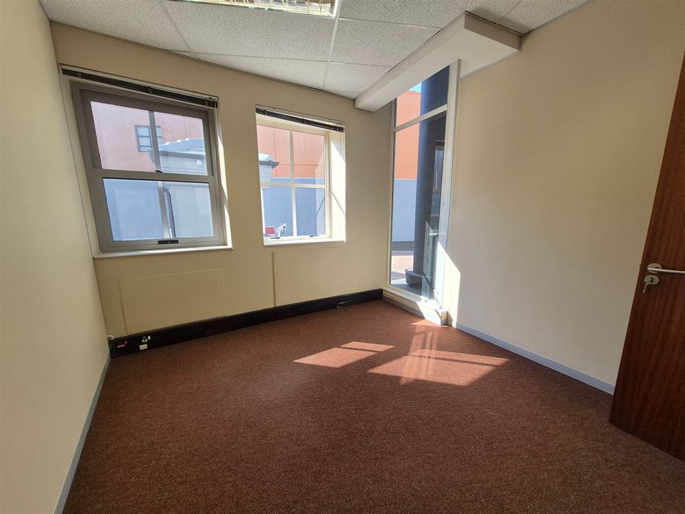 23 Fricker Road-Illovo-Grfl-419m² (5