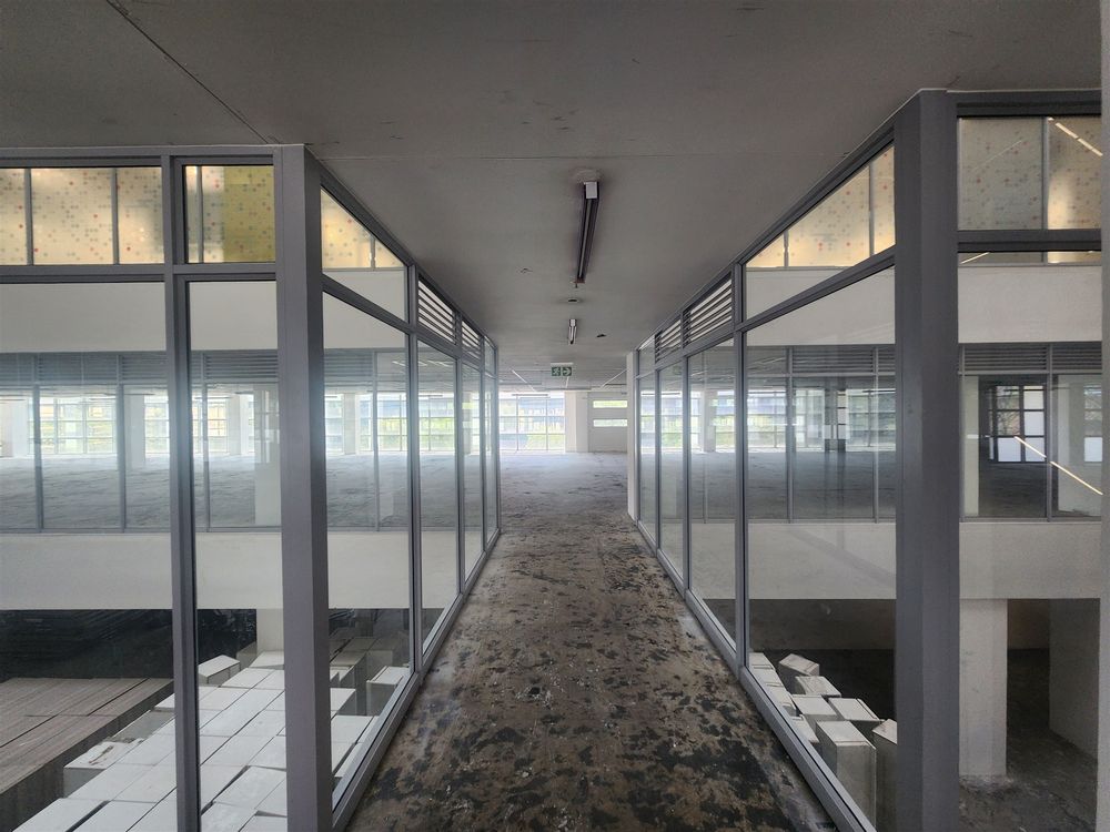 16 Fredman Drive - Sandton - Block C 1st Fl - 2212m² (6