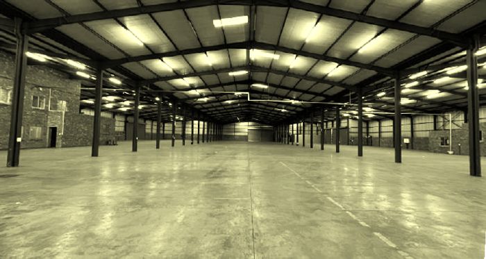Industrial warehouse to rent in Silverton, 5,787 m² with ample yard space.