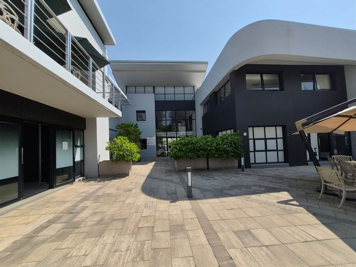 Prime Office Space To Rent in Hyde Park with Boardrooms and On-site Coffee Shop