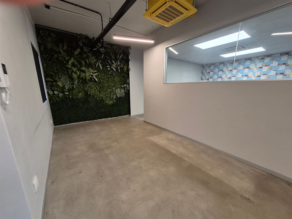 The Offices of Hyde Park - Block A - Gr Floor - 350m² (10