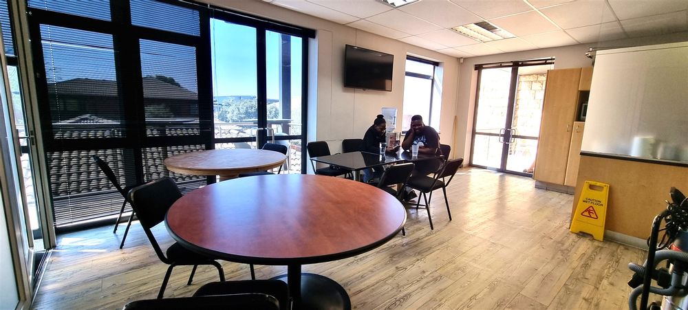 Silverpoint Office Park-Bryanston-Building 1 (11)