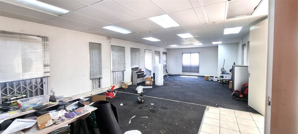 382 Rivonia Road-Edenburg-Standalone 500m² (6)