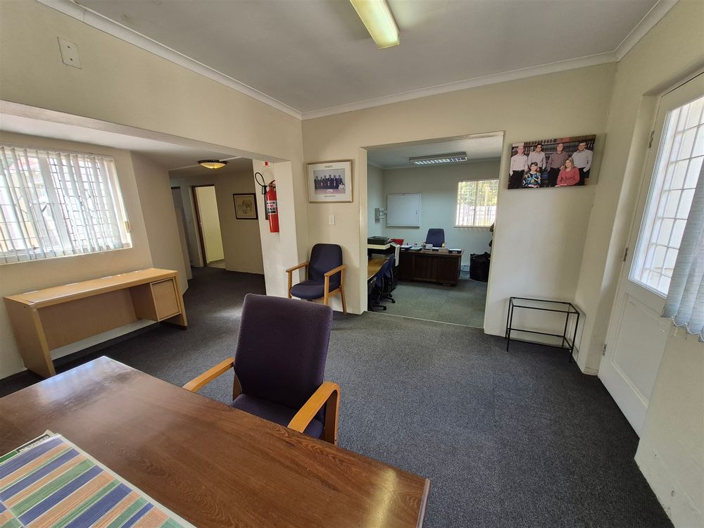 96 Jan Smuts Ave - Saxonwold - offices for sale - 5