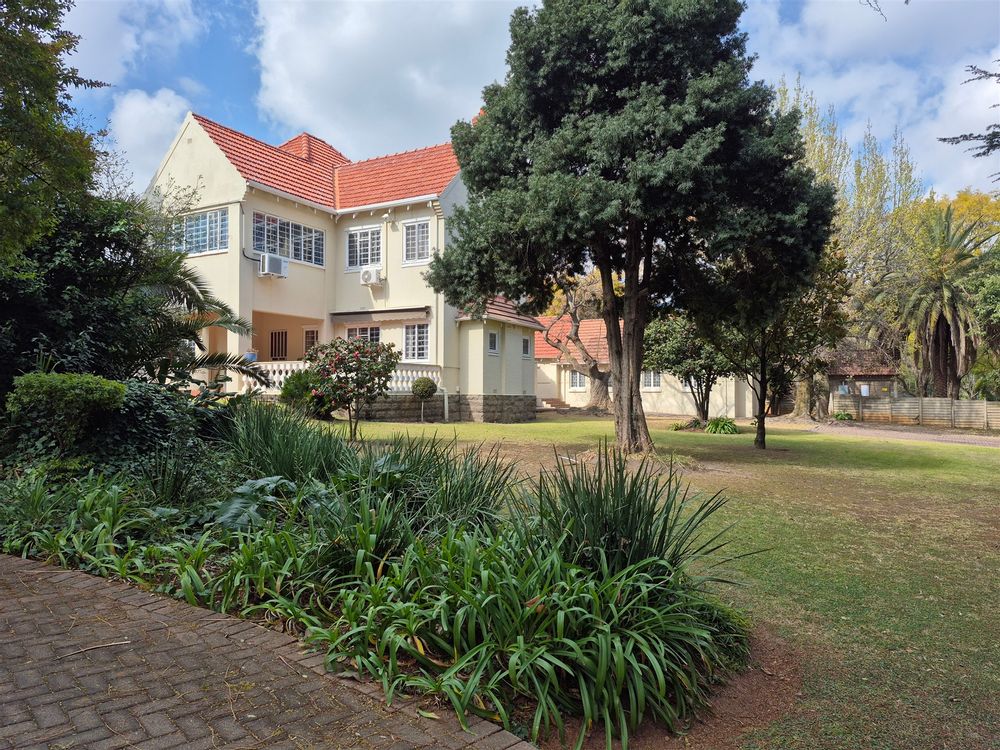 96 Jan Smuts Ave - Saxonwold - offices for sale - Exterior 1