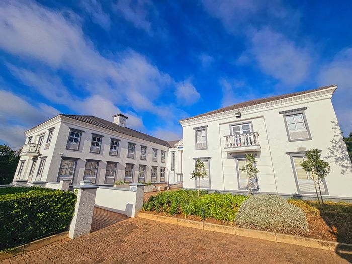 Hurlingham Office To Rent: Open plan, shared patio, backup utilities, close to transport.