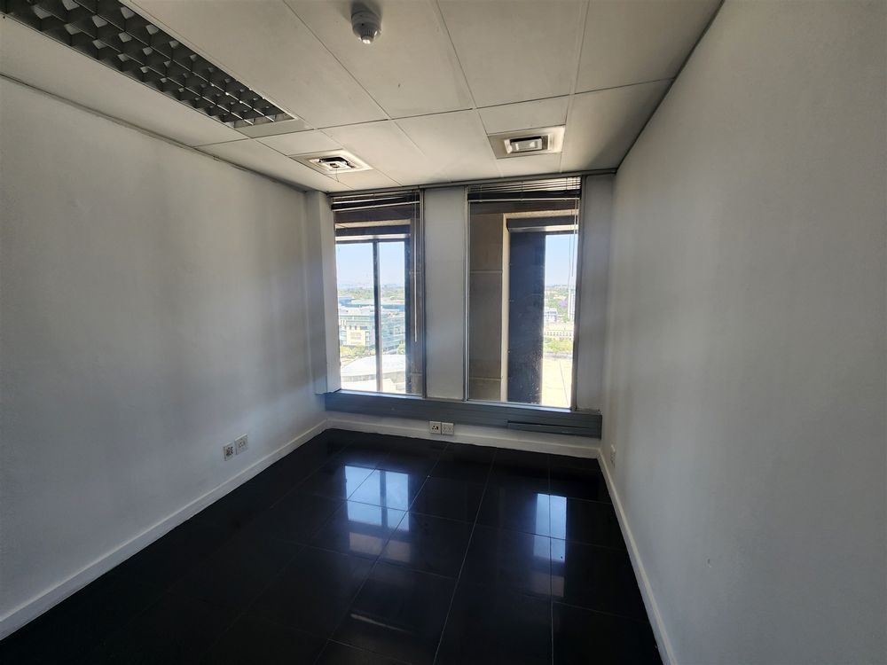 Sandton City Office Tower - Sandton - 14th Fl 113.11m² (6