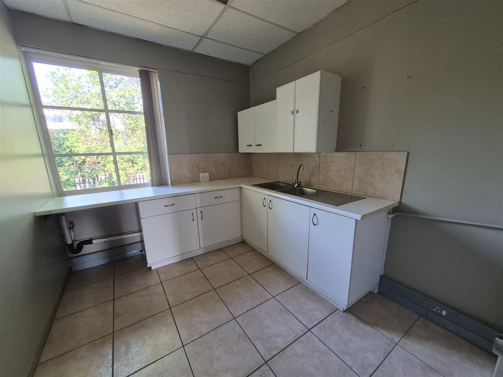 Fountain Grove-Hyde Park-Block 3-Suite D-1st Fl-21 (3