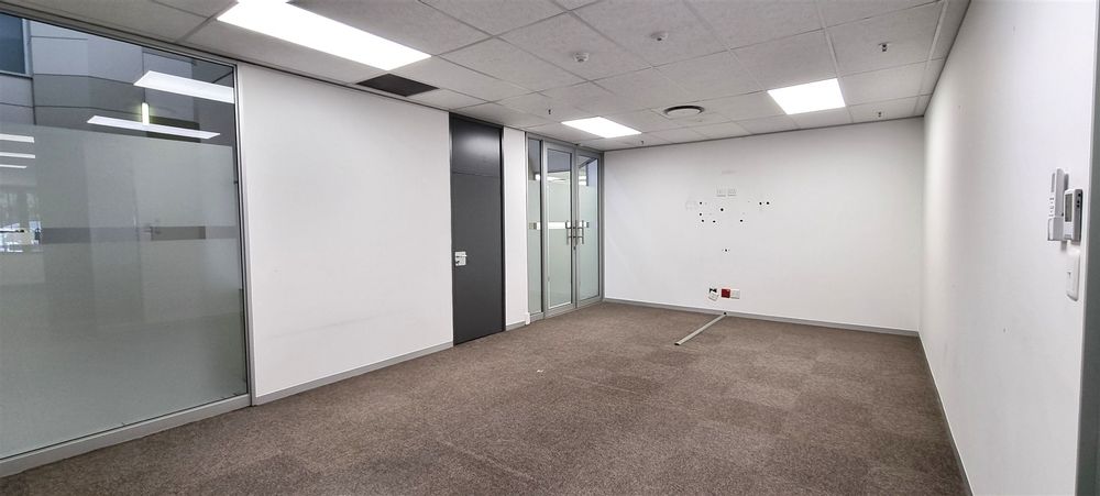 12 Autumn Street-Rivonia-Grd fl 660m² (5)