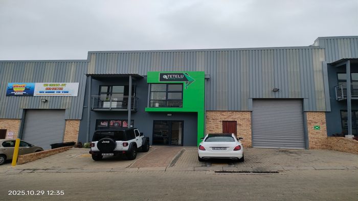 Industrial unit to rent in Kya Sands with 24/7 security and office space.