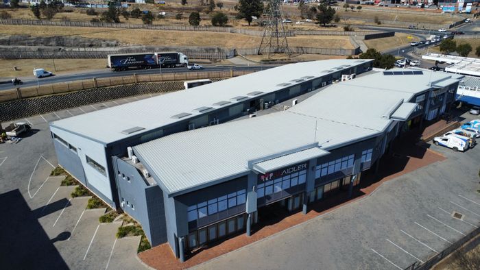 Industrial warehouse to rent in Linbro Park with office, showroom, and 3-phase power.