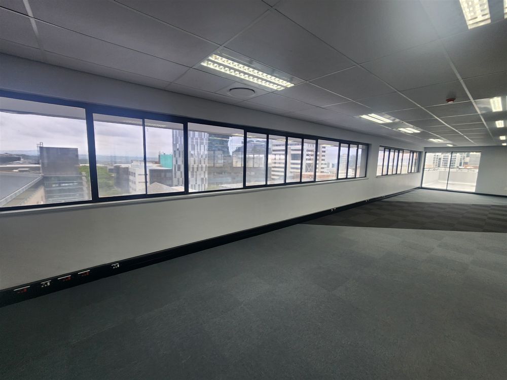 3 Gwen Lane -Sandton - 5th Fl 238.42m² (6