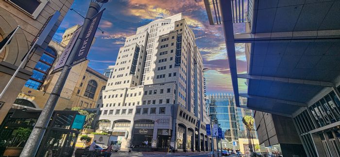 Office To Rent in Sandown: Prime location, customizable space, and on-site storage.