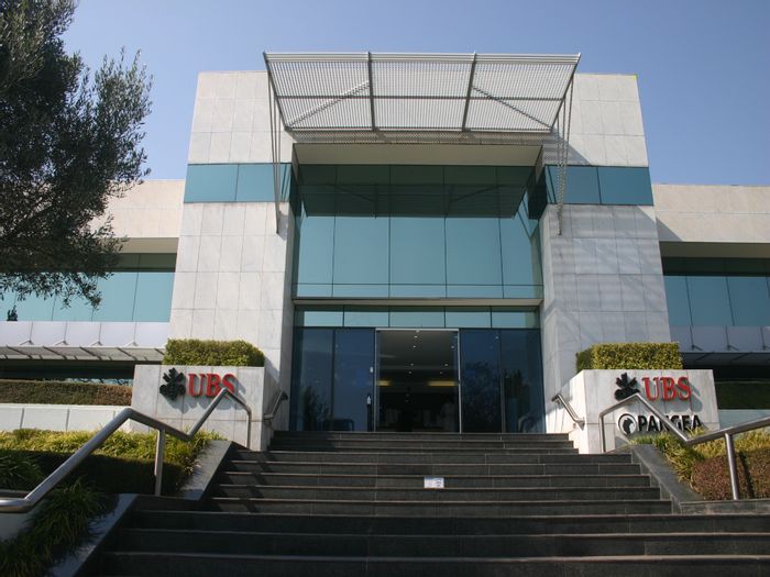Wierda Valley Office To Rent: Equipped gym, canteen, flexible meeting rooms, solar power.