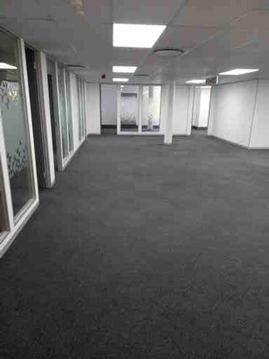 Commercial space to rent in Brooklyn with prime visibility and on-site dining options.