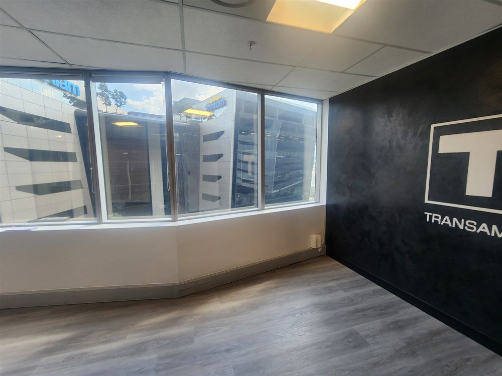 Alice Lane Phase 3 - Sandton _ 5th Fl 185m² (1