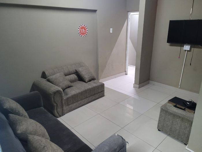 South Beach Apartment For Sale: Two blocks, 74 rooms, multiple kitchens and offices.