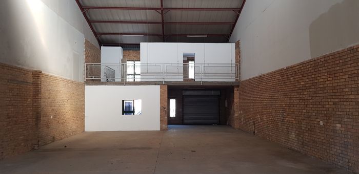290 sqm warehouse with offices, parking, and security in Hennopspark Industrial - To Rent.