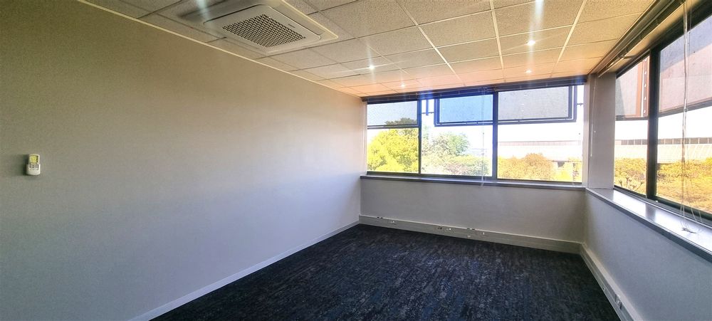 The Woodlands Office Park-Woodmead-Building 21A (11)