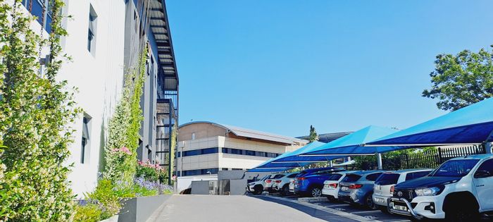 Office To Rent in Plattekloof 1 with balcony, parking, and 24/7 security.
