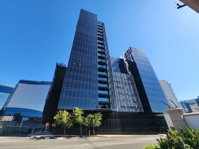 To Rent: Office in Wierda Valley with flexible space, backup power, and parking.