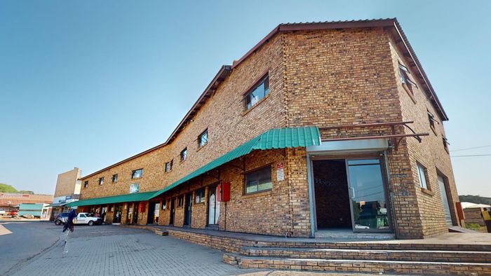 Prime Office to Rent in Brits Central: Close to Court, Secure, Ample Parking.
