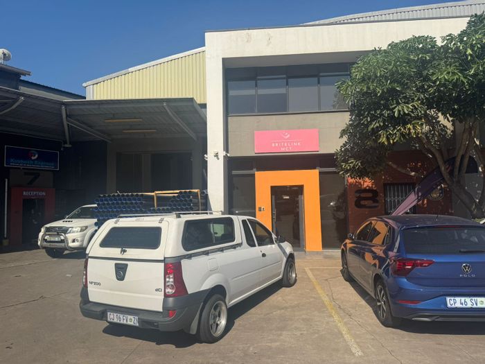 Industrial space to rent in Riverhorse Valley with 24hr security and superlink access.