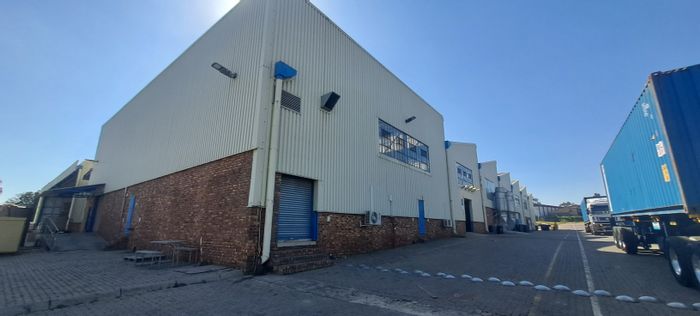 Industrial space to rent in Clayville East, flexible leasing, ample yard and power.