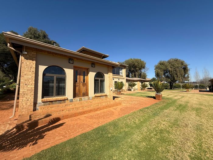 Farm for Sale in Buffelsfontein AH: Private jetty, solar system, orange trees.