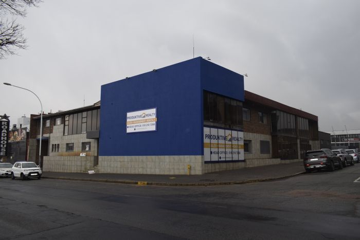 Boksburg Central Office For Sale: 9 offices, boardroom, secure parking, prime location.