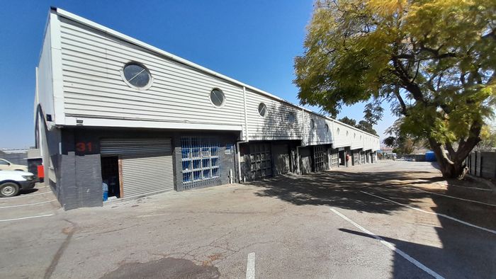 Industrial Unit To Rent in Halfway House with 3-phase power and mezzanine office.