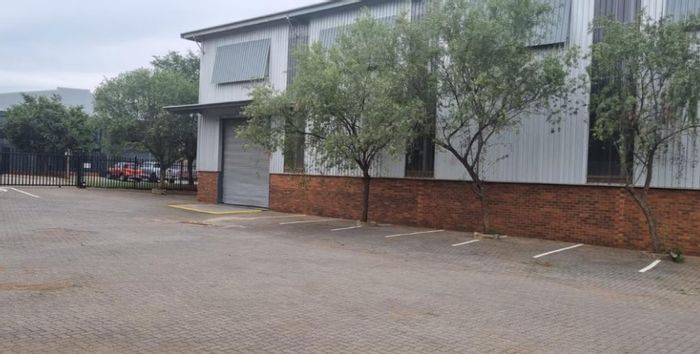 Industrial space to rent in Sunderland Ridge with excellent access and amenities.