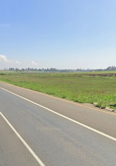 For Sale: Vacant Land Commercial in Withok Estate, 4 hectares near Carnival City.