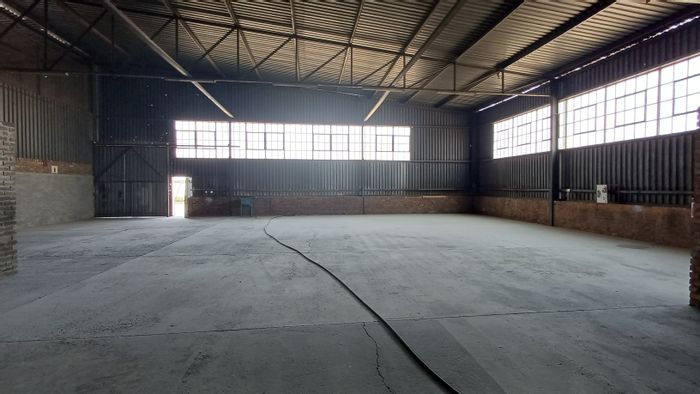 Industrial space to rent in Meyerton Park with ample power and access.