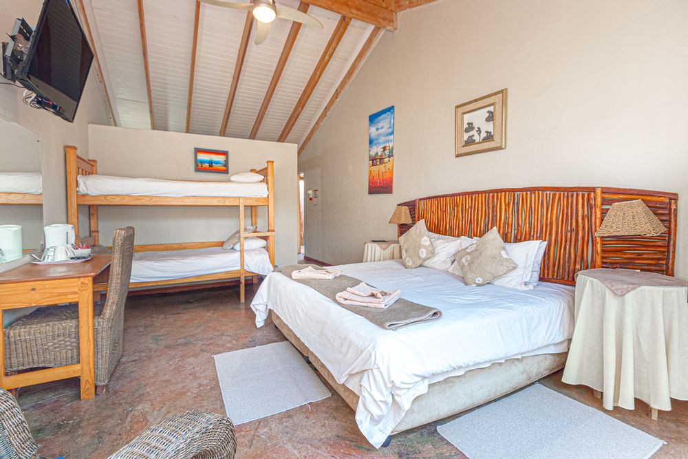 Room 17 - Family room