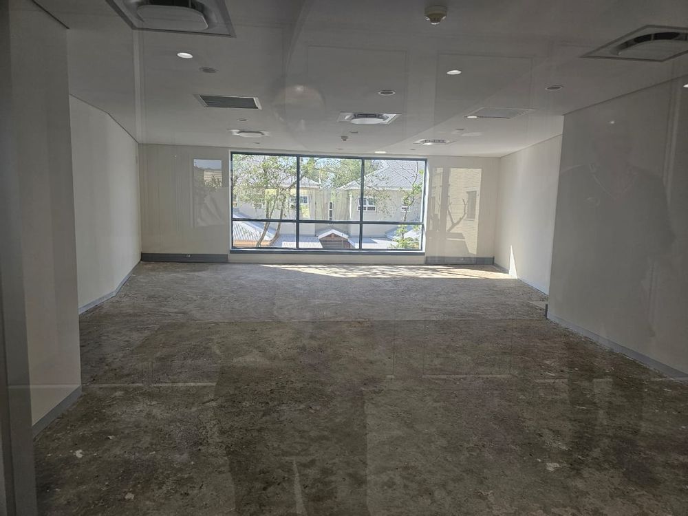 Sunny large private office / boardroom