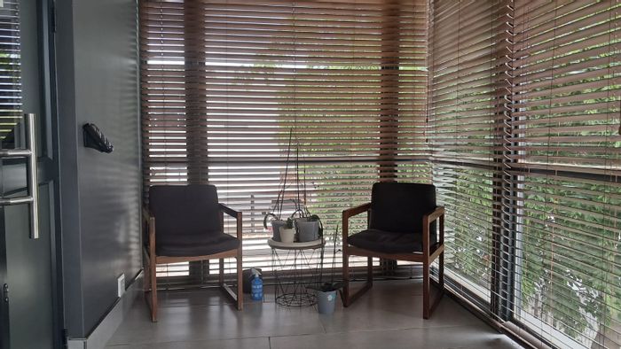 To Rent: 230m² Office in Irene with boardroom, four offices, and prime location.