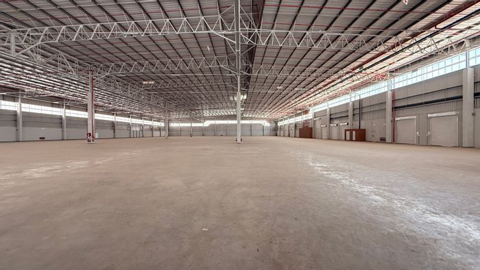 Clayville Industrial To Rent: Versatile spaces, secure access, excellent logistics connectivity.