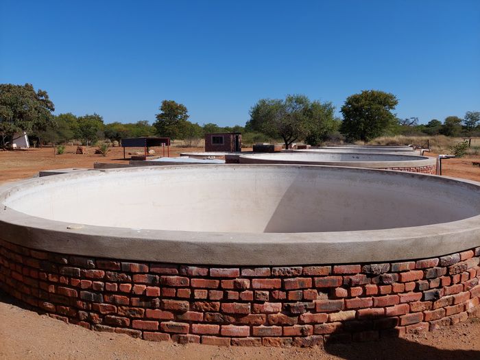 Aquaculture farm in Musina Rural for sale: tanks, factory, cleared land, boreholes.