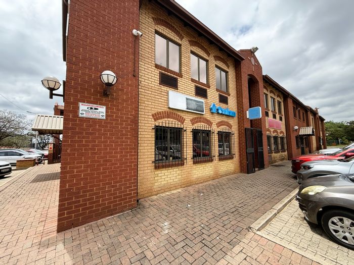 To Rent: 110m2 Office in Rustenburg Central with six private offices, all-inclusive amenities.