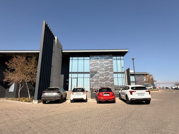 Industrial warehouse to rent in Louwlardia with office space and secure access.