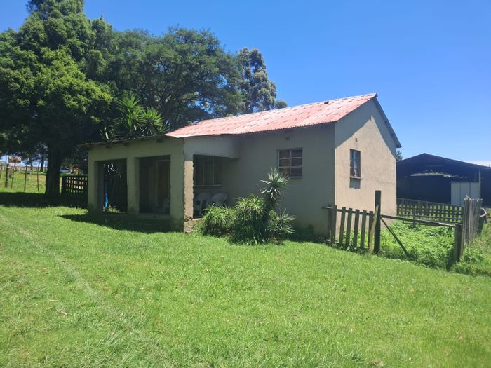 Welverdiend Small Holding For Sale: 5 beds, 5 baths, multiple living spaces, flatlet.